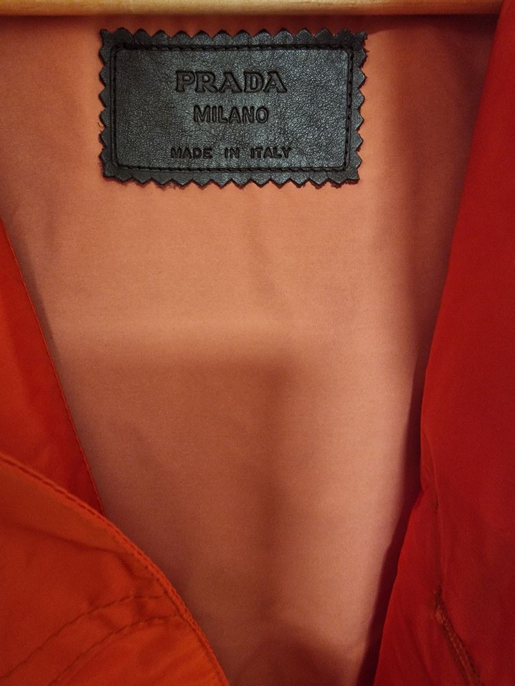 Prada Jacken: Prada Regen Jacke Orange Grösse M – Neu (gemäss Beschreibung) aus Allenwinden von Babo2 2