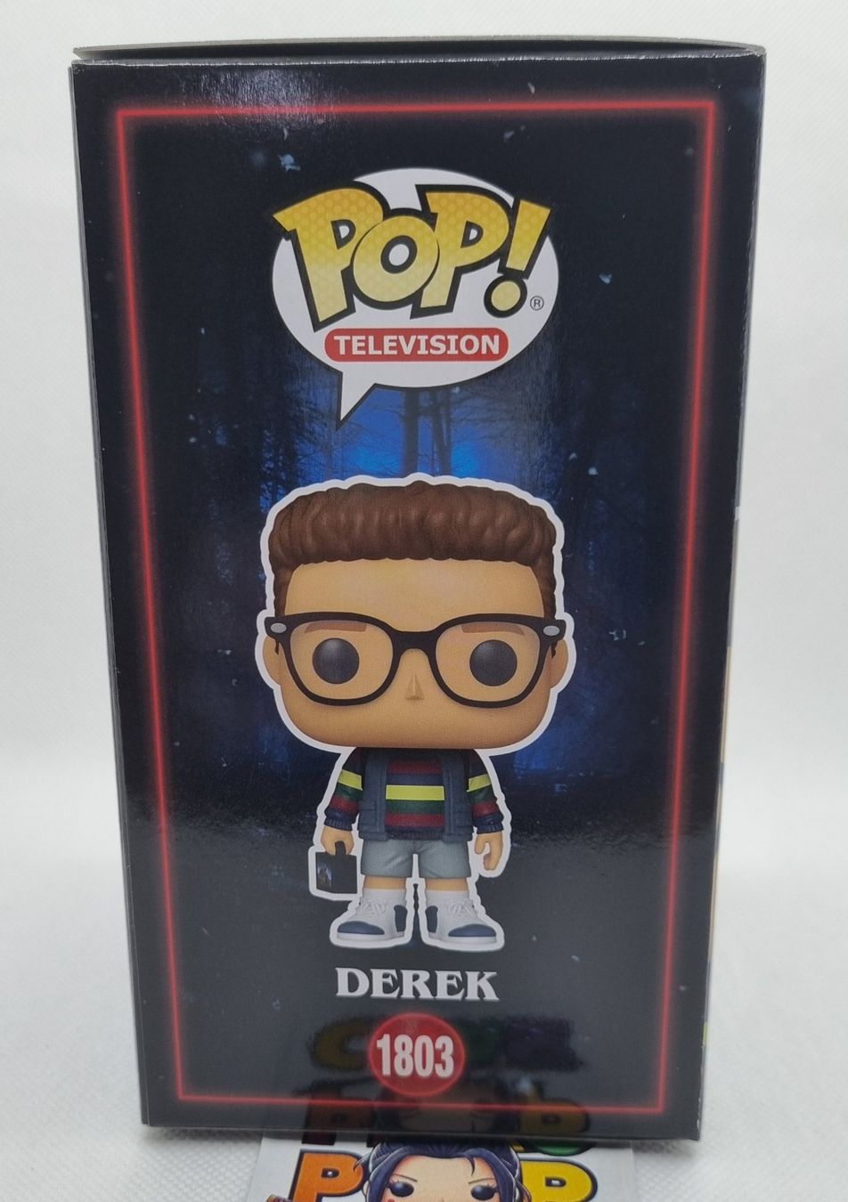 Funko Statuette: Funko POP! Stranger Things - Derek (Exclusive) – Nuovo (secondo la descrizione) da Vernayaz venduto da fnkochase 4