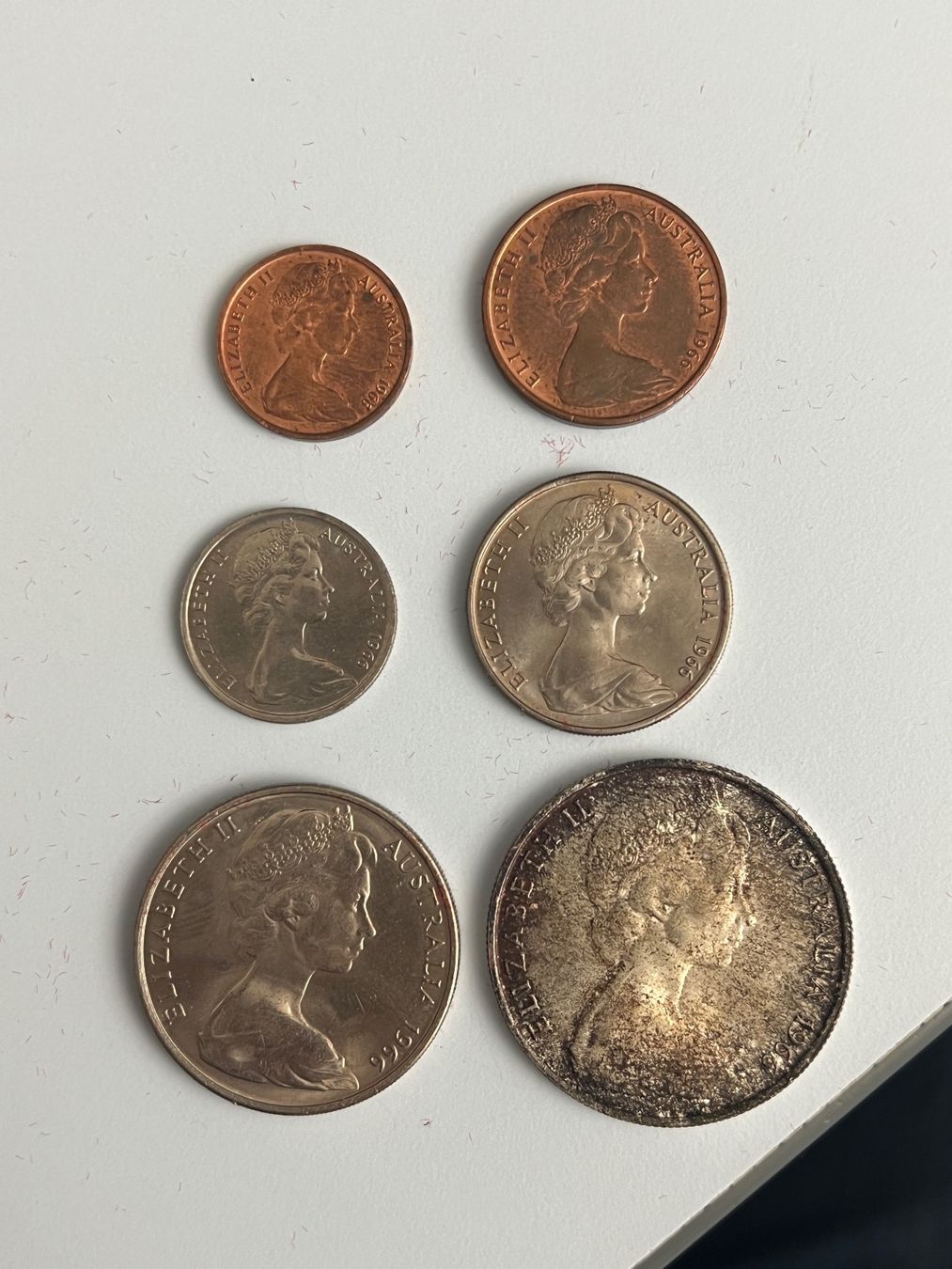 Alle Münzen: Silber Set mit australischen Dezimalmünzen von 1966 – Gebraucht aus Genève von Greg_8ff 4