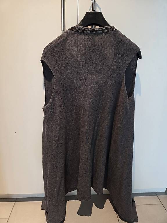 Gilets & Westen: Intimissimi elegante Strickweste  – Gebraucht aus Wallisellen von led_dk26 1