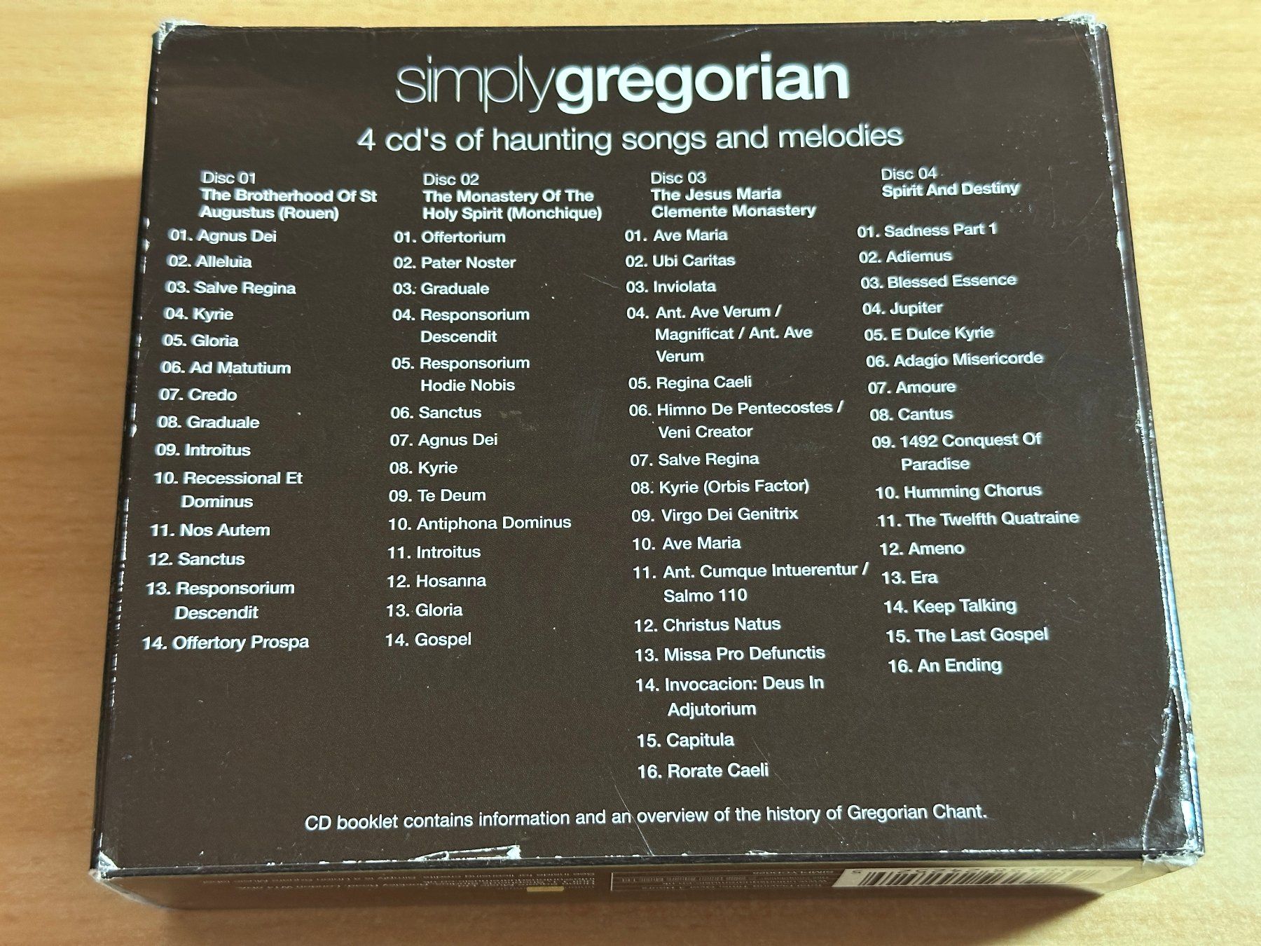 CD: Various – Simply Gregorian - 4 CD – Usato da Rikon im Tösstal venduto da Alpenmutz 1