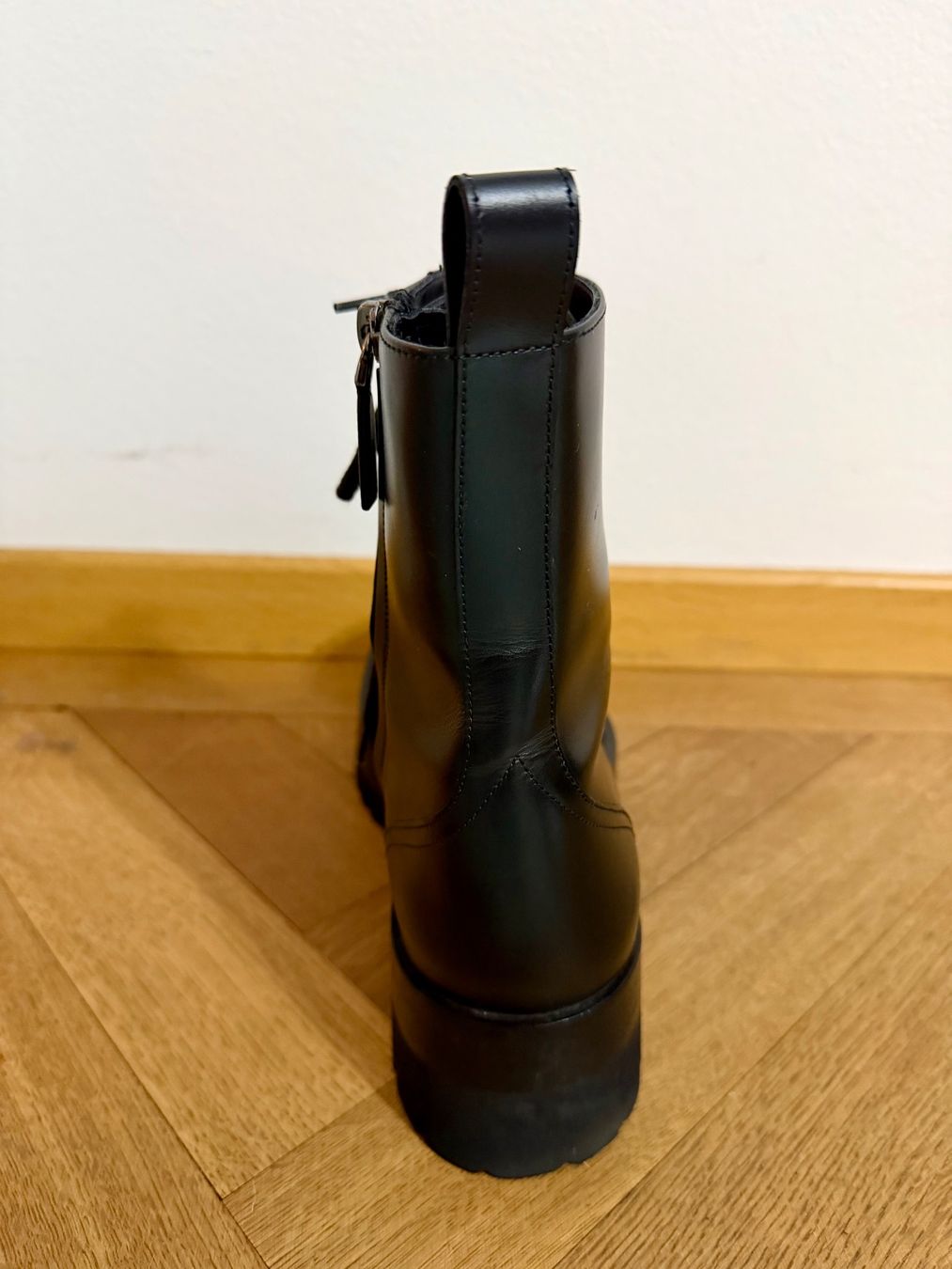 Valentino Herrenschuhe: Stivali Anfibi Valentino  - come nuove - taglia 41 – Gebraucht aus Lugano von can_xdd8 6