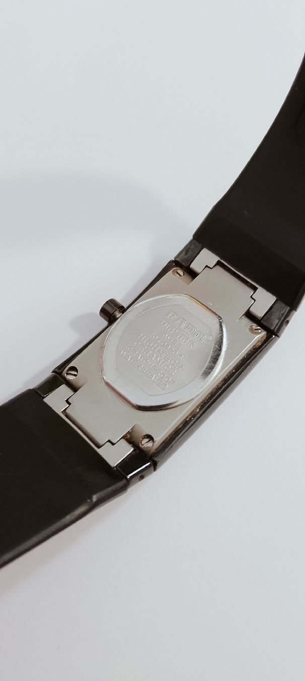 Rado Uhren: Rado high Tech Keramik Damenuhr jubilé – Gebraucht aus Biel/Bienne von Vintage-timearts 3