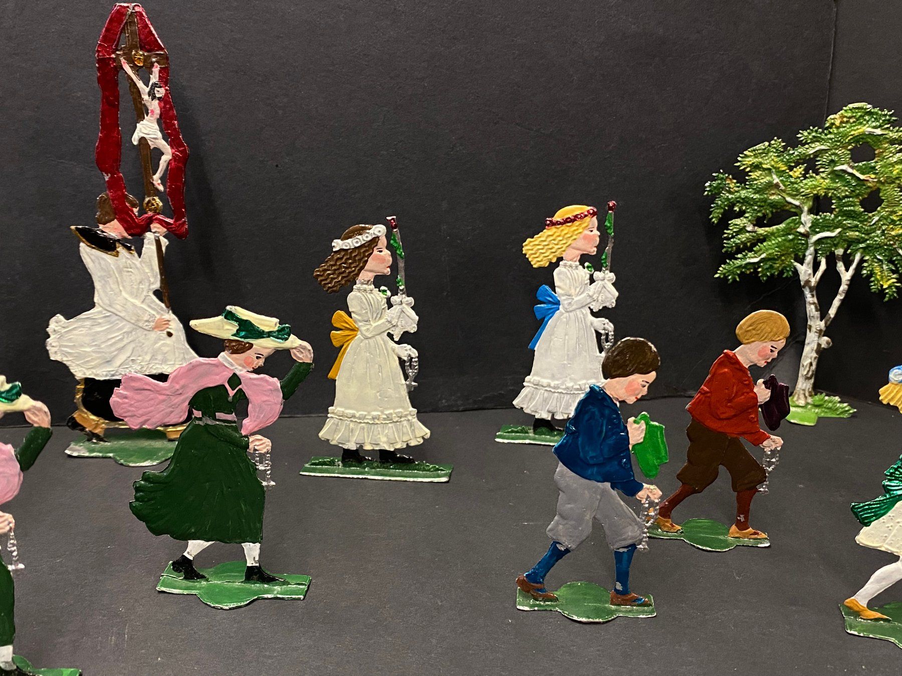Statuette: Vintage Seltene Flachbleifiguren Set aus Anni Schweizer – Usato da Schaffhausen venduto da vintageville 4