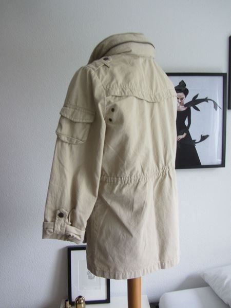 H&M Vestes: Jacke beige leicht - 34 – D'occasion à Zürich par Diazaio 3