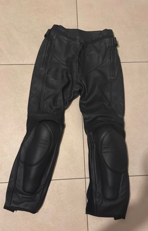 Motorrad Lederhose schwarz Gr. 44, NEU
