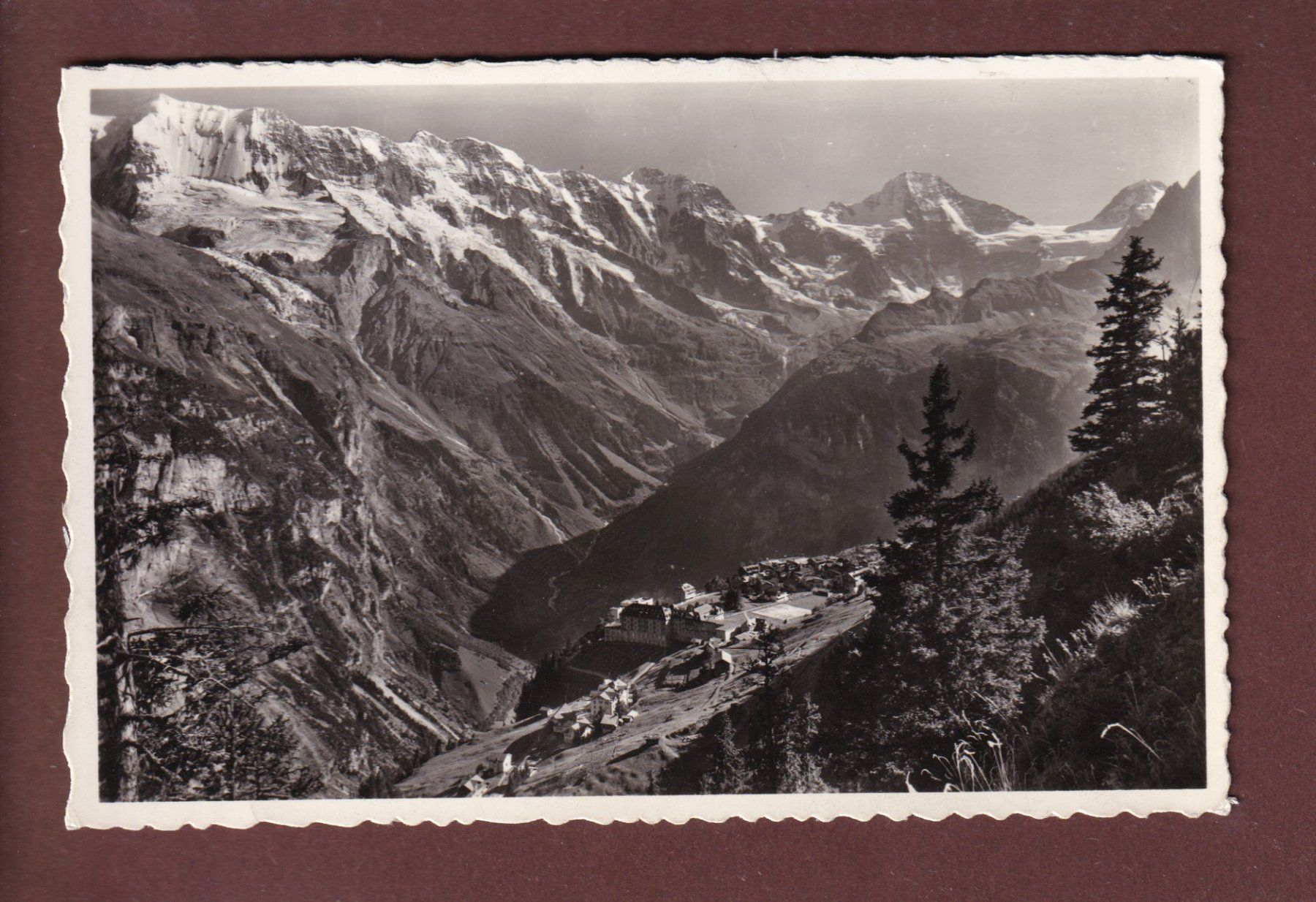 Cartoline postali: MÜRREN - Ebnefluh - 1959 – Usato da Pully venduto da nicecards
