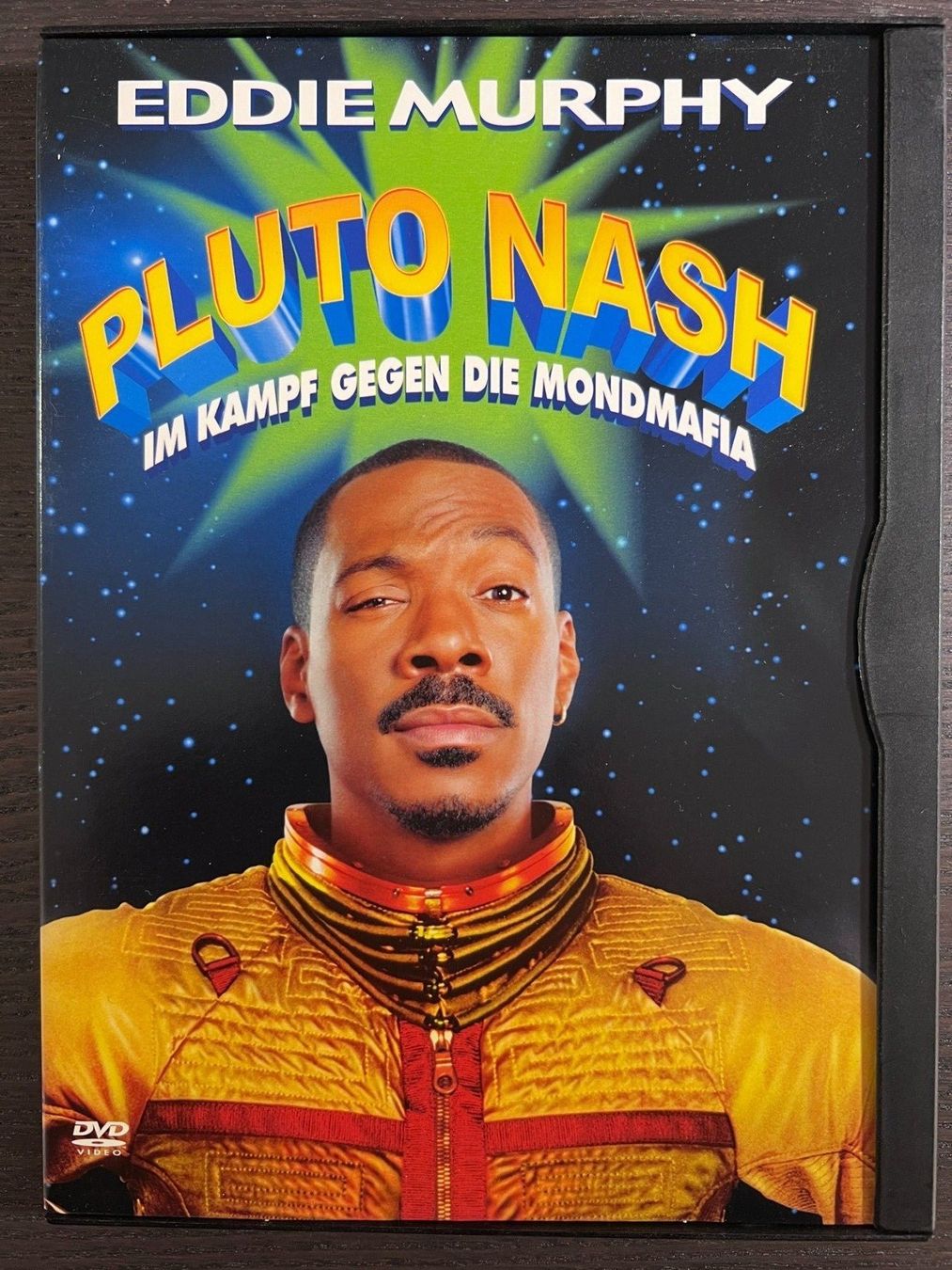Tutti i DVDs: Pluto Nash – Usato da Zürich venduto da FilmFreunde