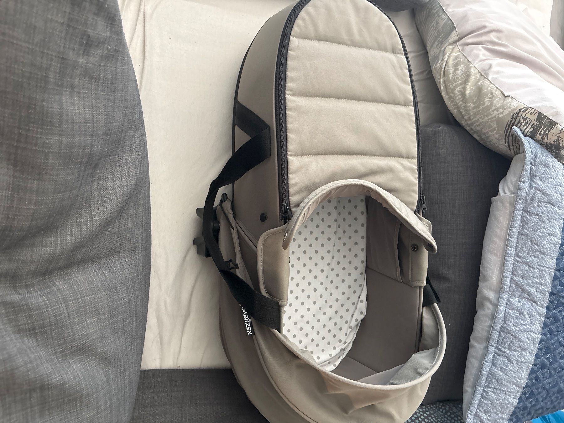 Stokke Carrozzine: Nacelle yo yo – Usato da Meyrin venduto da fel_wtb6