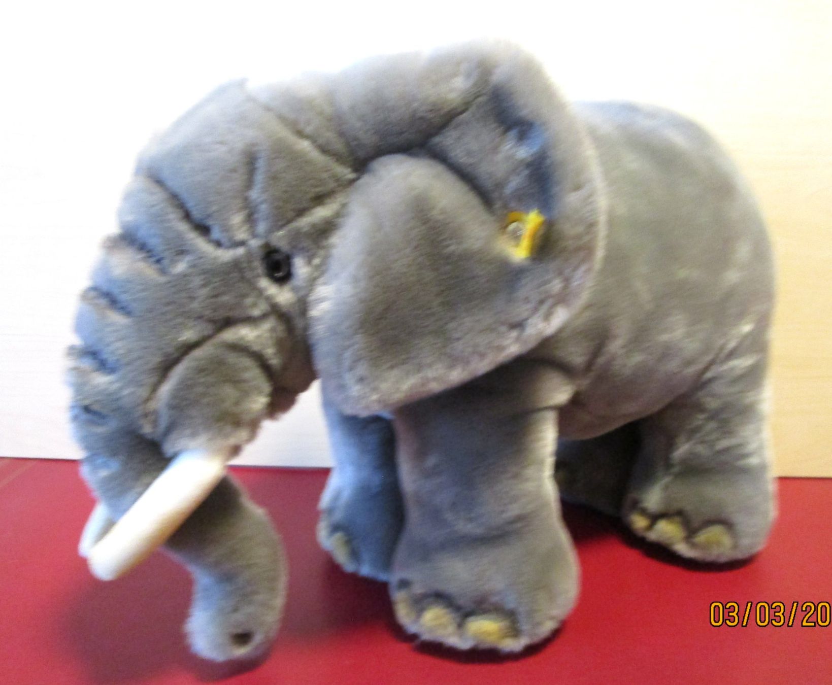 Steiff Giocattoli: STEIFF ÉLEPHANT " TRAMPY " ORIGINAL 40cm N° 063367 – Nuovo (secondo la descrizione) da Chêne-Bourg venduto da breno56 3