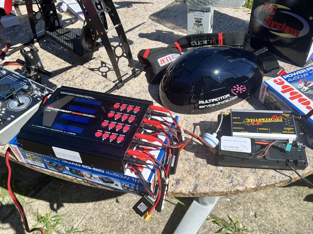 RC Kits de montage: Komplettset: Multirotor G4 Oktokopter mit viele Zubehör – D'occasion à Illnau-Effretikon par brockischweiz 3