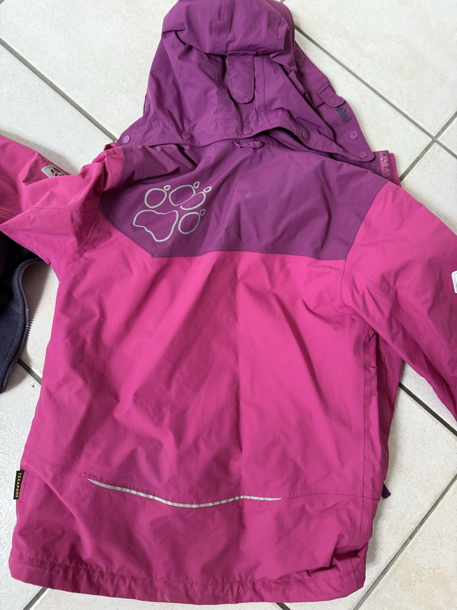 Jack Wolfskin Giacche & Cappotti: Mädchenjacke Kombi 140 Jack Wolfskin – Usato da Arlesheim venduto da 12sxlssdf 2