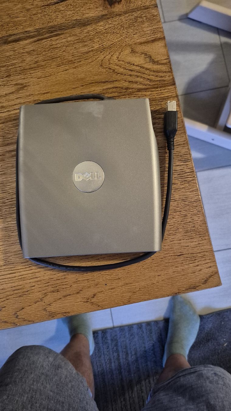 Dell Sistemi audio & multimediali: lecteur dvd dell – Usato da Léchelles venduto da sim7891