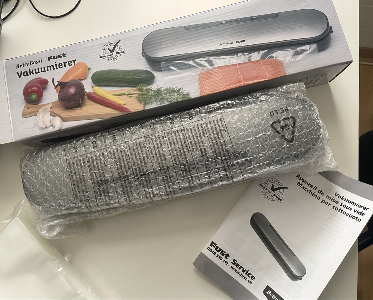 Betty Bossi Elettrodomestici da cucina: Vakuumierer – Nuovo e nell'imballaggio originale da Rütihof venduto da JulieH85 2