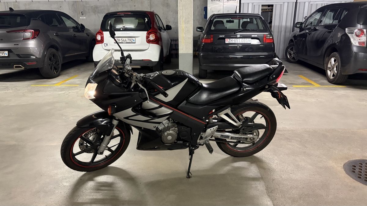 Honda Strasse: Honda CBR125R – Gebraucht aus Hinteregg von romeihi 3