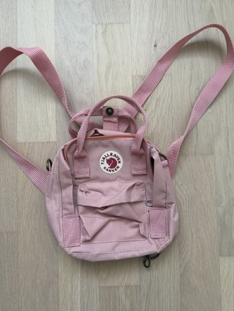 Fjällräven Rucksack klein rosa guter Zustand