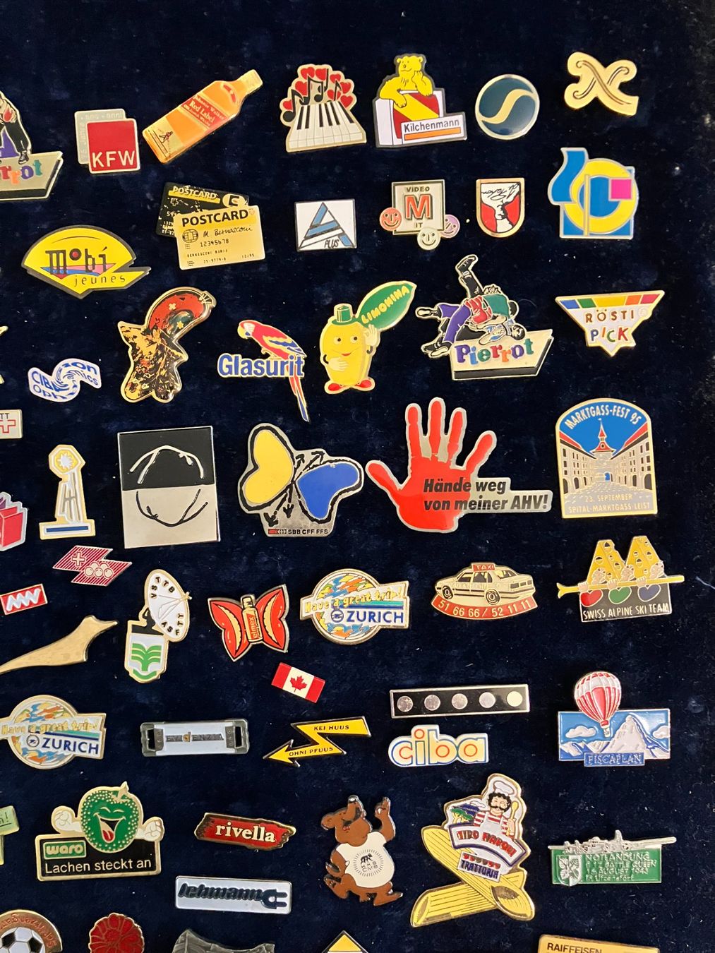 Placchette & Badge: ca. 100 Pin diverse Motive (8) – Usato da Basel venduto da djwwpp 2