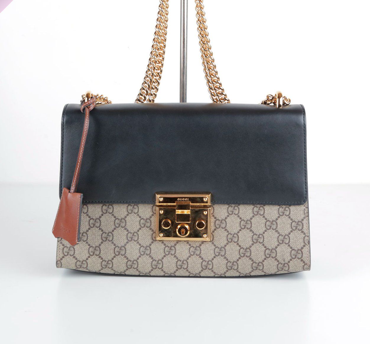Gucci Borse da donna: Sac Padlock GG Supreme Cuir Noir Gucci – Usato da Delémont venduto da Le38.shop