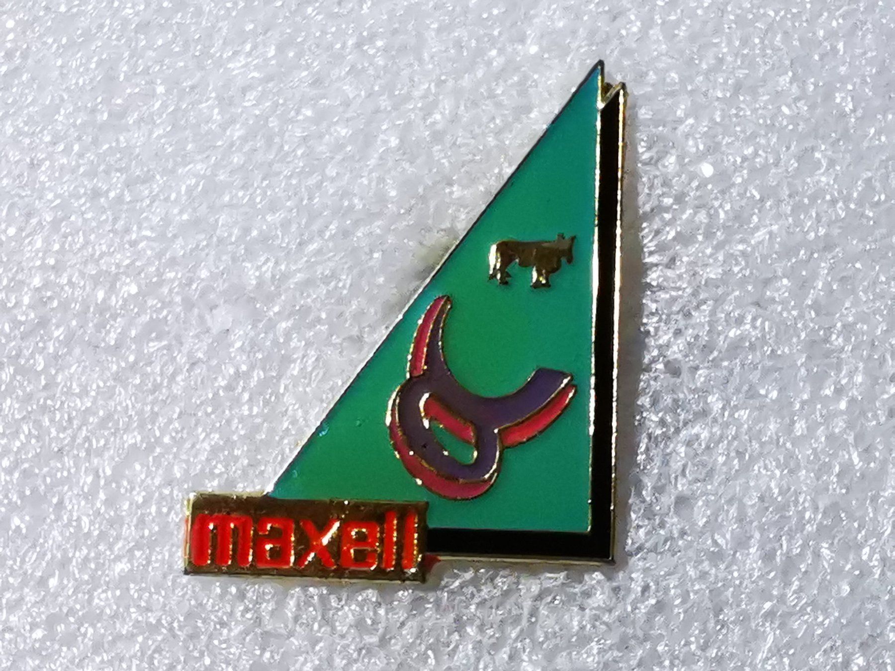 Placchette & Badge: Ansteckpin 44: maxwell – Usato da Oppligen venduto da Pin-Fall-Shop