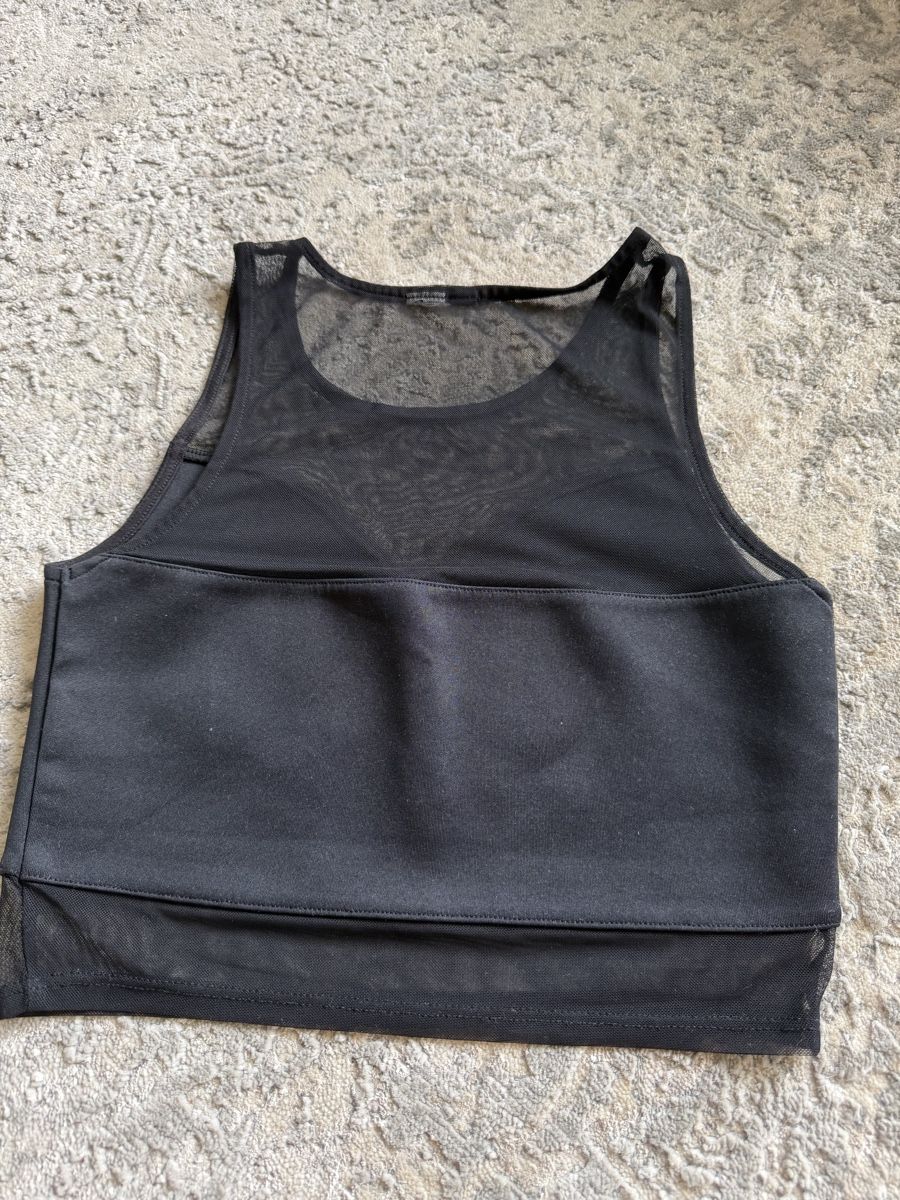 H&M Tops: Schwarzes Crop Top mit Netzstoff – Neu (gemäss Beschreibung) aus Zurich von kat_dcy5 2