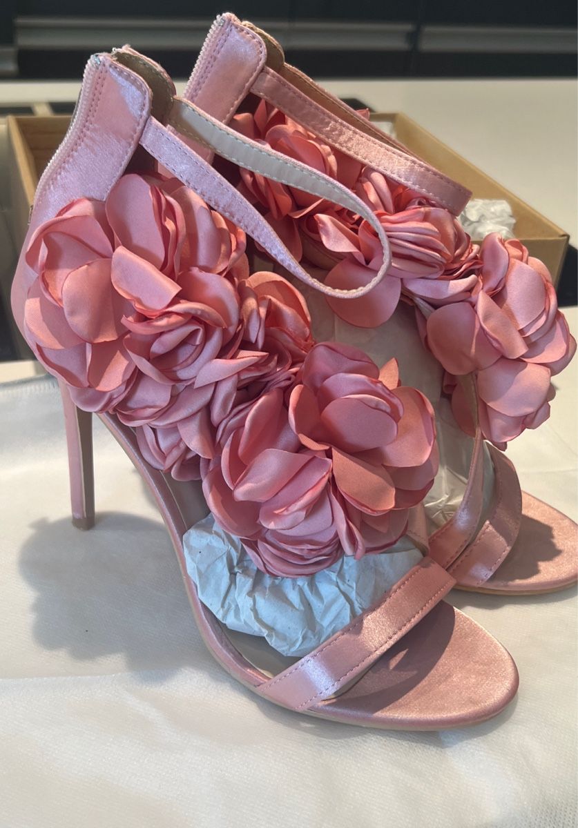 Scarpe da donna: Rosa True Decadence High Heels mit Blumen, Grösse 38 – Nuovo (secondo la descrizione) da jona venduto da paulan94 2