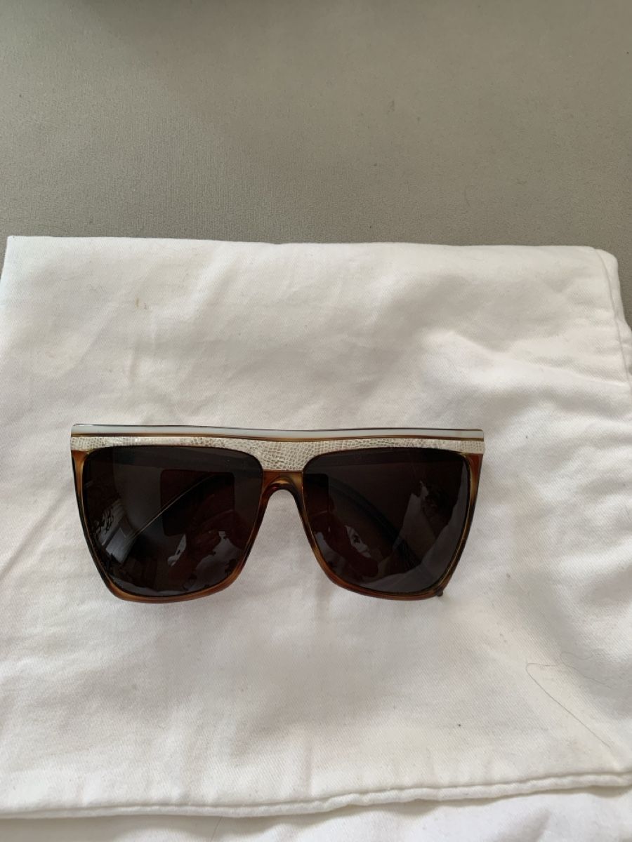 Brillen & Gläser: Laura biagiotti Sonnenbrille – Gebraucht aus Bergdietikon von zor_856j