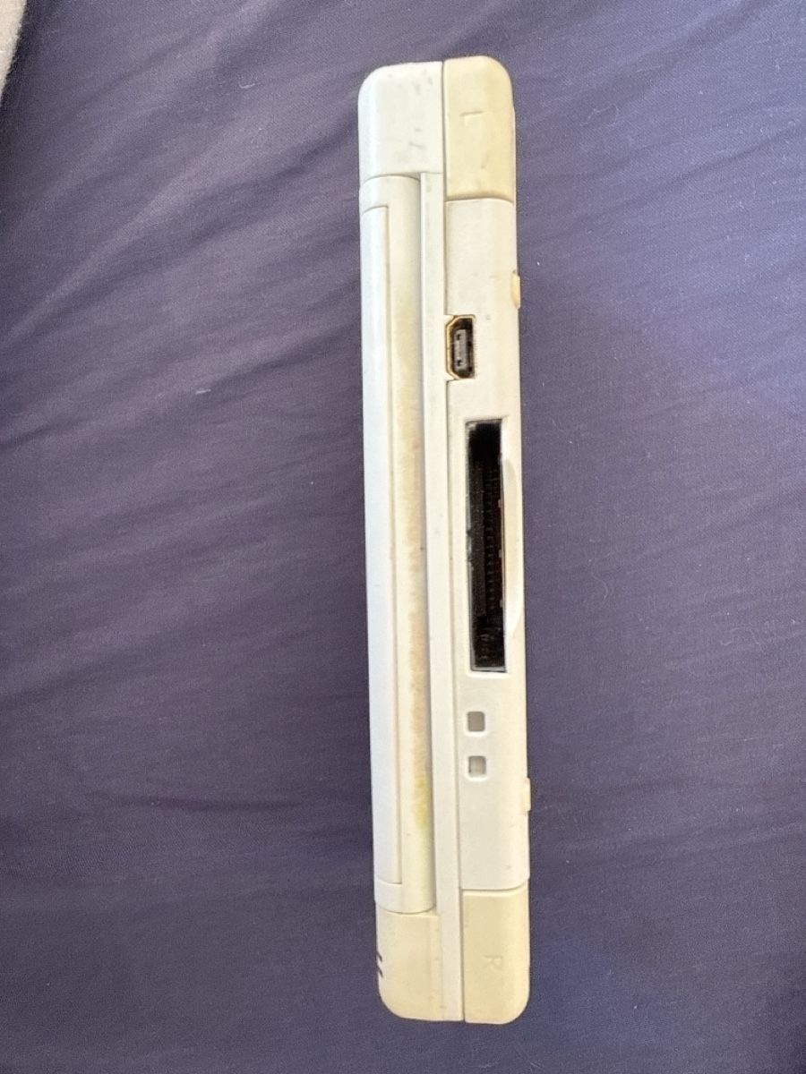 Nintendo Console: Nintendo DS Lite weiss mit Ladegerät gebraucht – Usato da Bubendorf venduto da Sonoxon 3