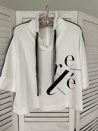 Damen Pullover Sani Blu weiss Druck Grösse 38 neuwertig