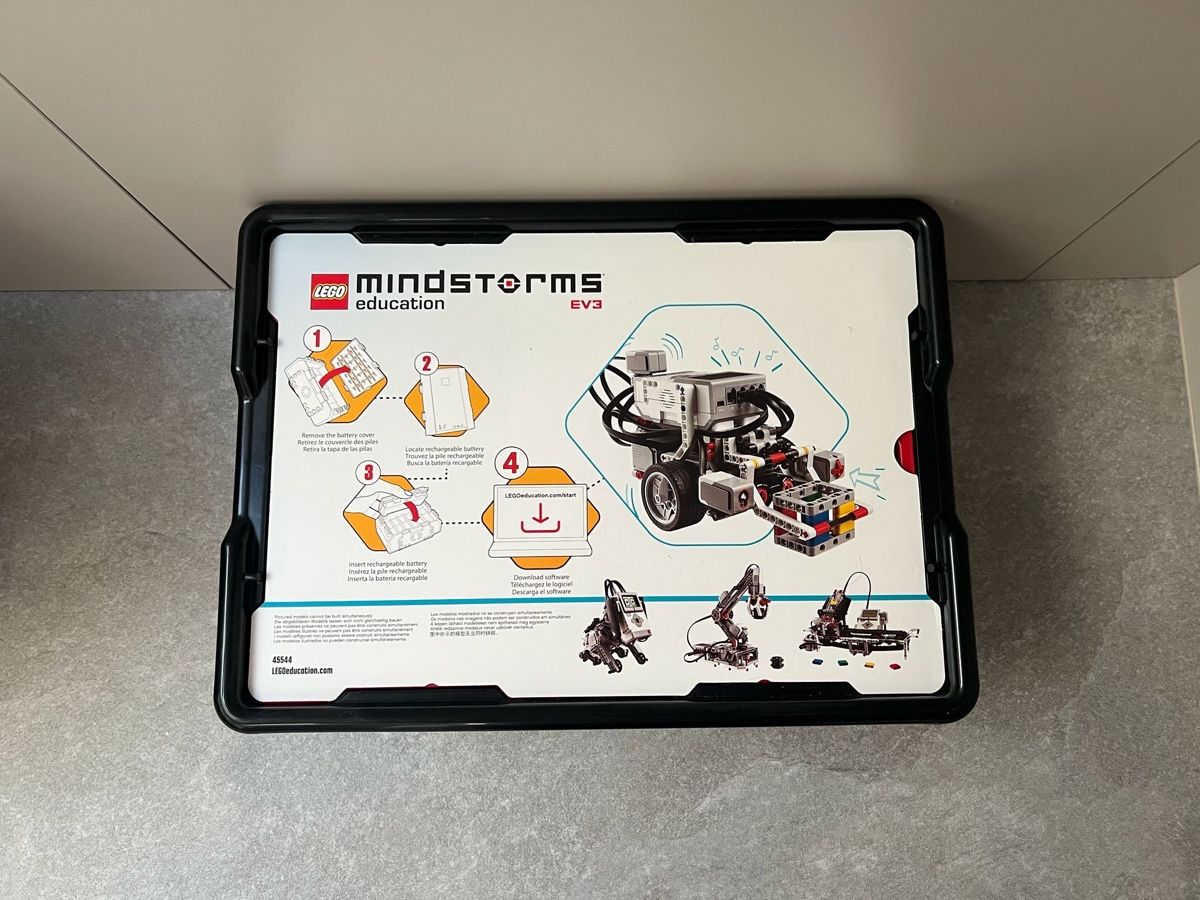Lego Kit di costruzioni: Lego Mindstorms EV3 Education Set 45544 – Usato da Hägendorf venduto da neon09