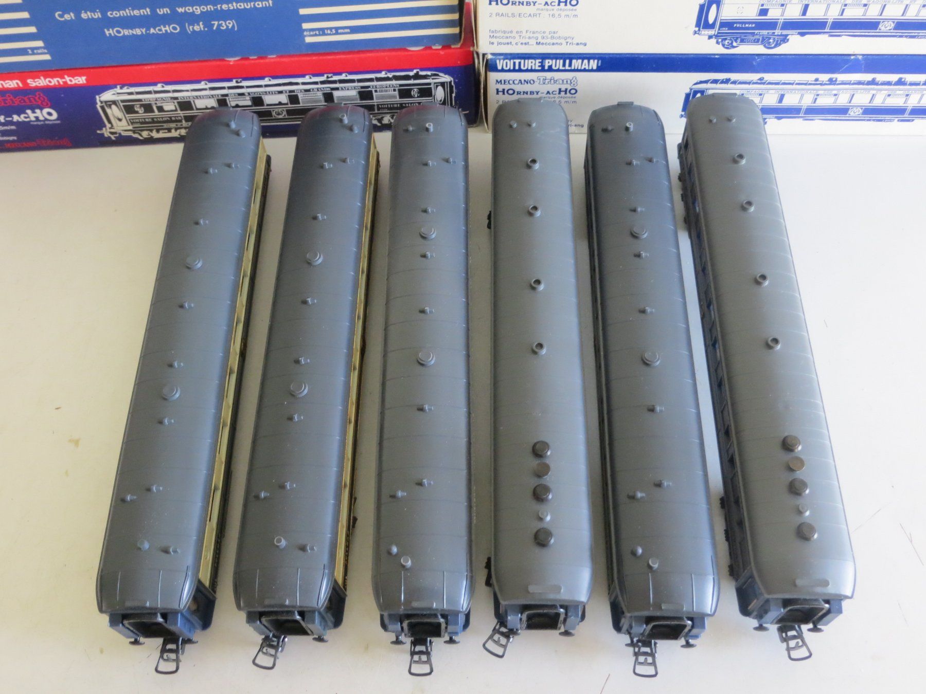 Hornby Modellini di ferrovie: Hornby-Acho H0: Set mit 6 CIWL-Pullmanwagen, in OVP – Usato da St.Gallen venduto da gnumolo 7