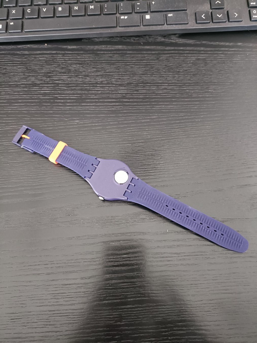 Swatch Orologi: SWATCH COLOR EXPLOTION SUOV 101 WIE NEU – Usato da Liebefeld venduto da Bestbets 4