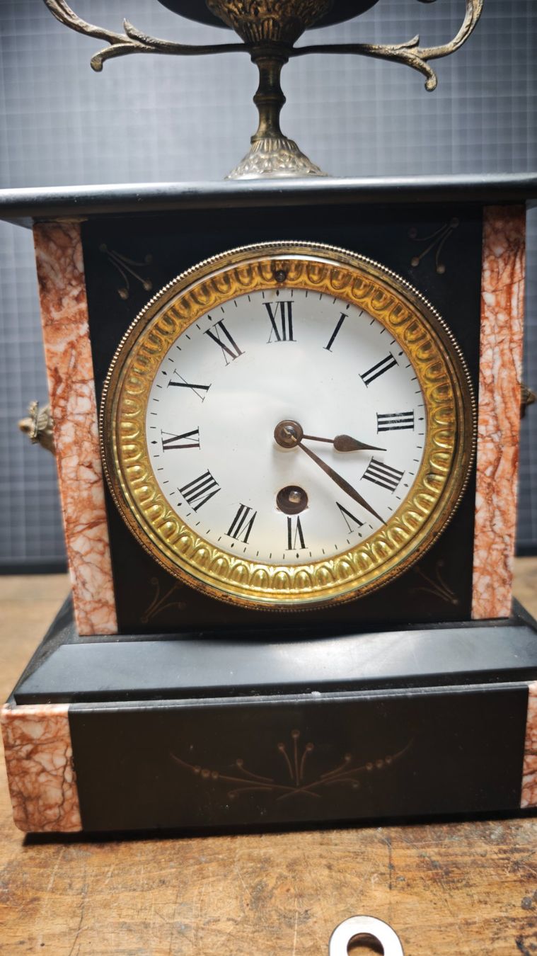 Orologi da terra & Orologi da parete: Wunderschöne alte Kamin Uhr – Usato da Gelterkinden venduto da MYSTOREFORYOU4460 4