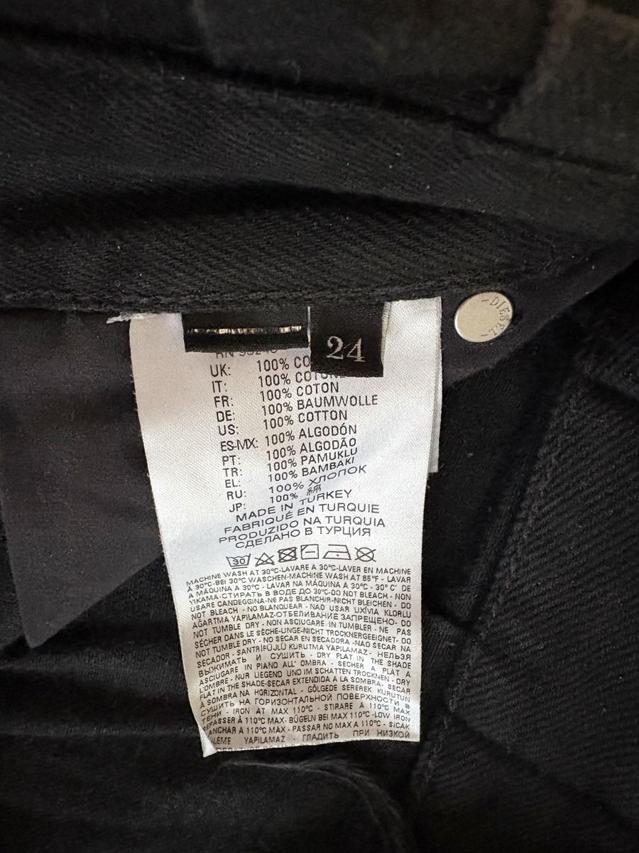Diesel Jeans: Diesel Jeans schwarz  – Nuovo (secondo la descrizione) da St. Gallen venduto da niciper 5