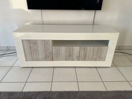 Meuble TV moderne, blanc brillant, avec rangement caché!