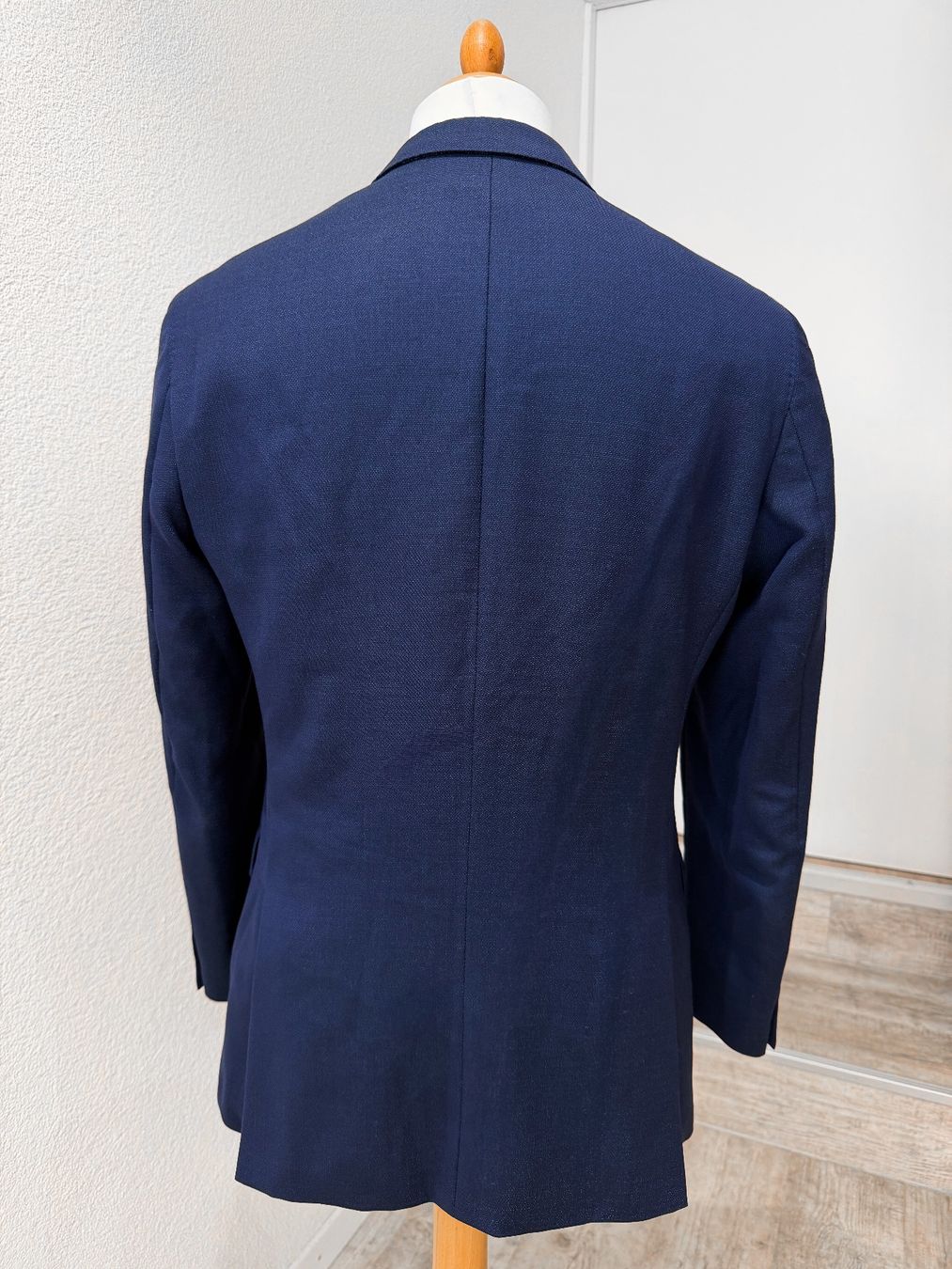 Hugo Boss Giacche: Hugo Boss Stretch Tailoring Sakko Dunkelblau Gr. 48 – Usato da Dietikon venduto da Angy94 1