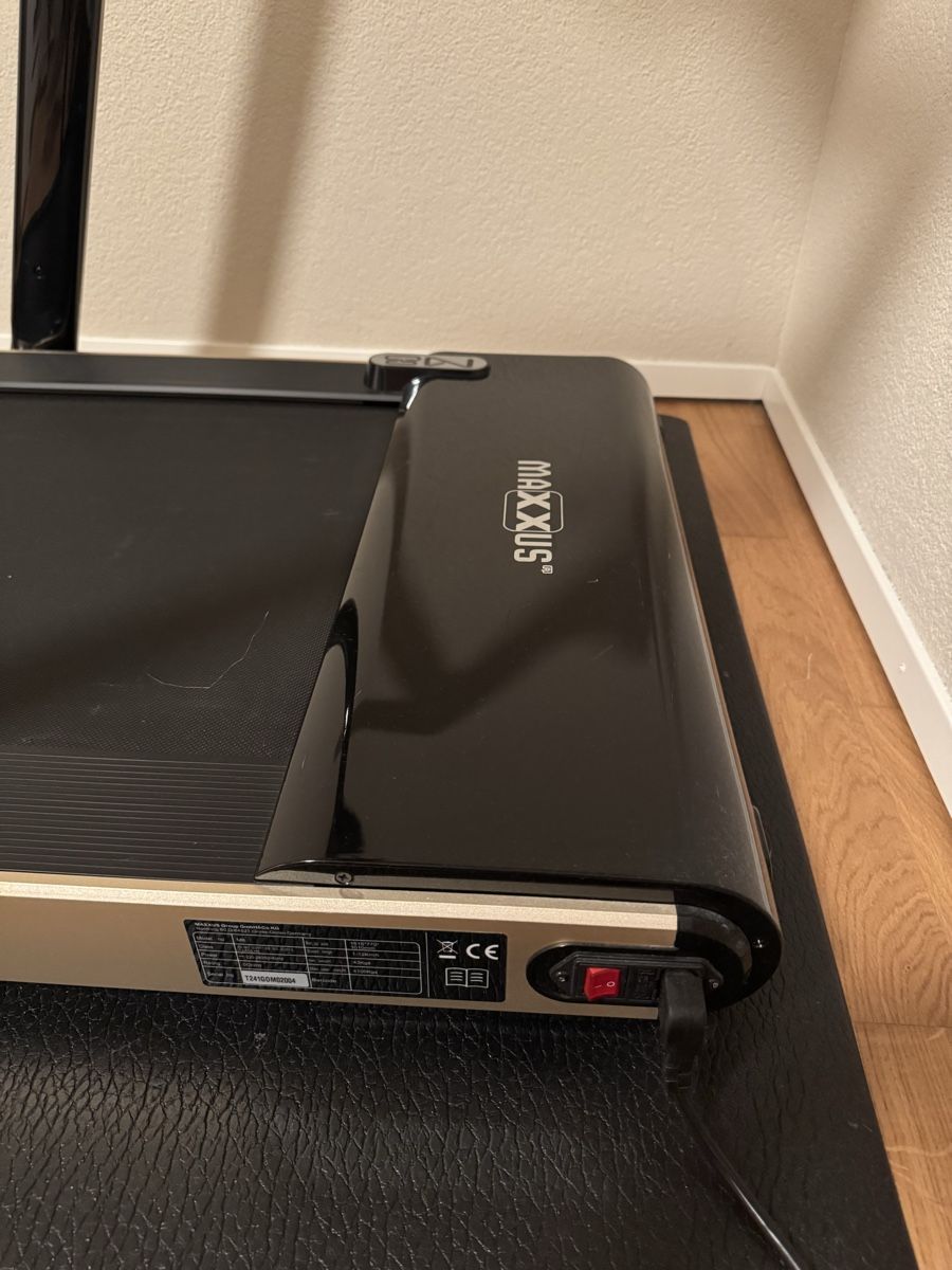 Maxxus Hometrainer: Laufband MAXXUS M8 faltbar – Usato da Lufingen venduto da steinijr 5