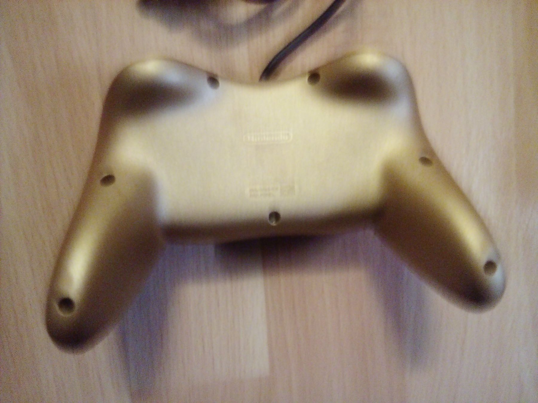 Nintendo Controller: Club Nintendo Wii Classic Controller Pro Gold – Neu (gemäss Beschreibung) aus Winterthur von Colonica 3