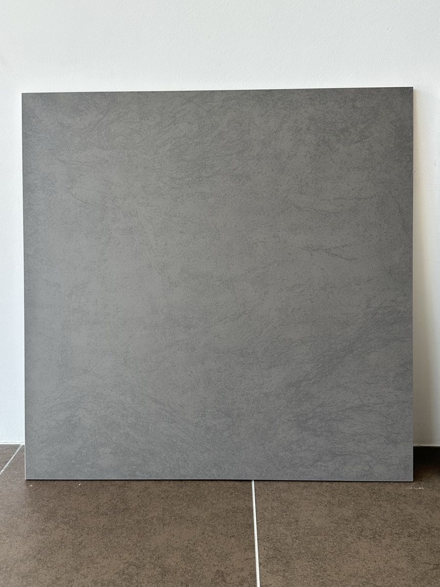 Bodenbeläge: Feinsteinzeugplatten, Grau, 60 x 60 cm, Neu – Neu und originalverpackt aus Riedt b. Erlen von SDE24