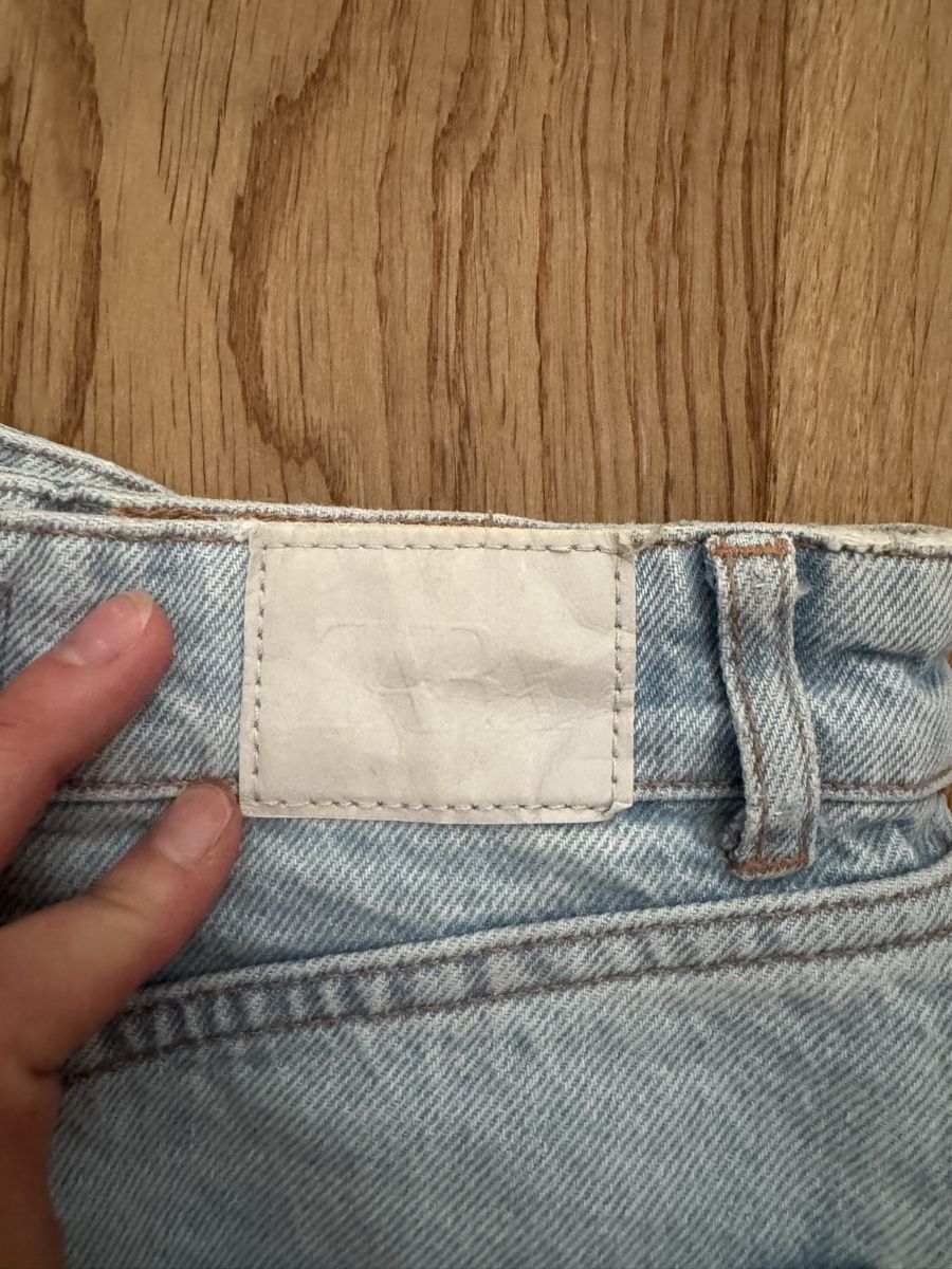 Zara Jeans: Jeans Shorts Zara, Gr.32 – D'occasion à Solothurn par jgu_xfz2 2