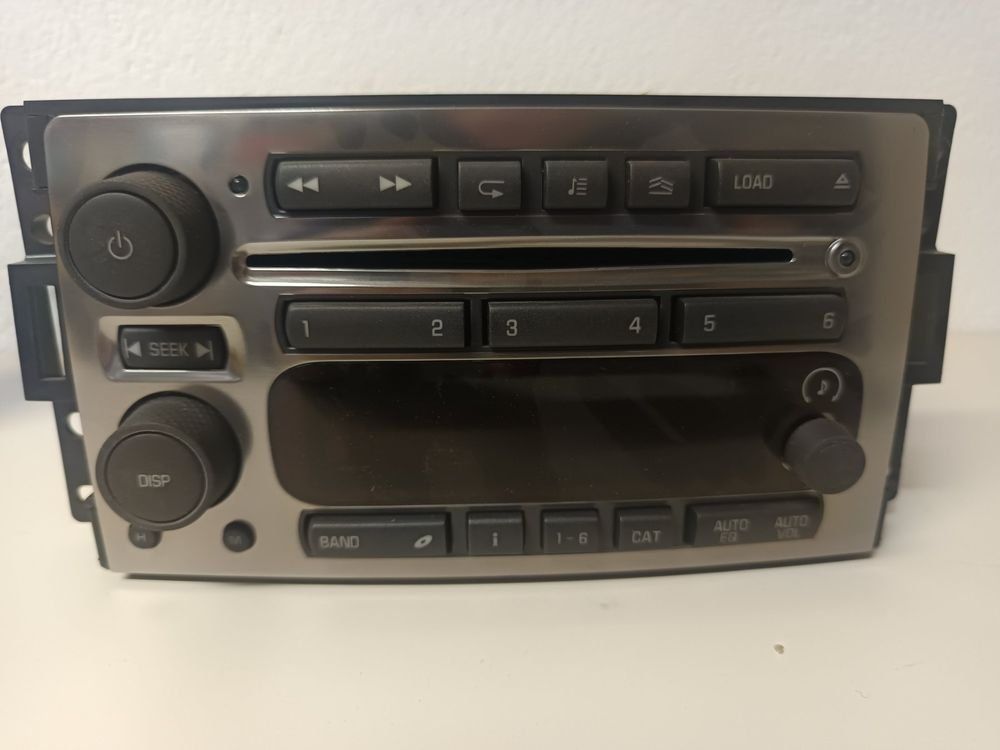 Radio: 1 Stück alter Autoradio – Usato da Buchs SG venduto da sem_vd5r
