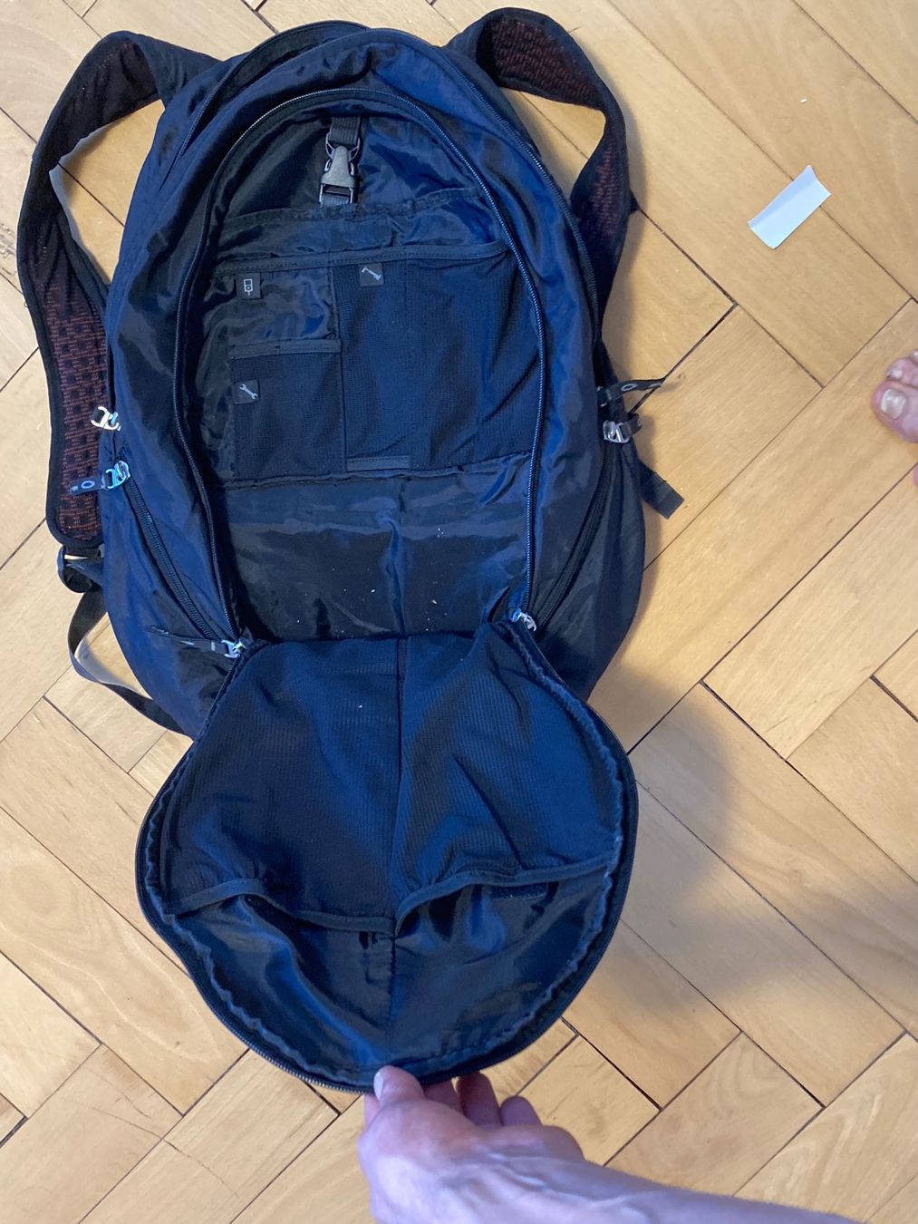 Oakley Zaini: Vintage 90s Oakley Backpack Unreleased Sample 25L – Usato da Zürich venduto da le_souk 6