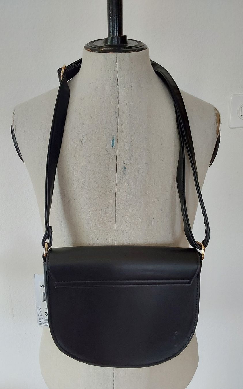 Borse da donna: Handtasche schwarz Migros neu – Nuovo e nell'imballaggio originale da Köniz venduto da scopello12 1