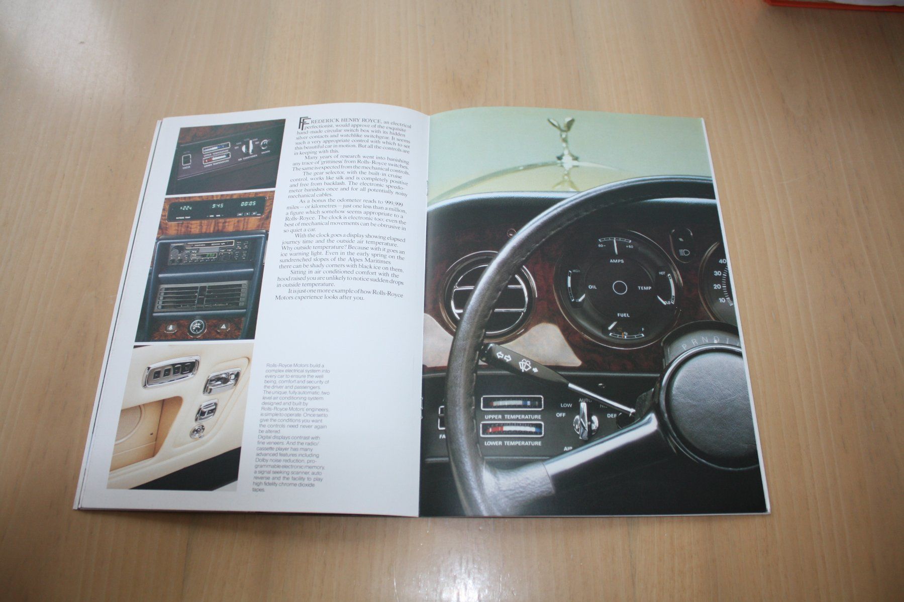Rolls-Royce Dokumente: Rolls Royce Corniche Prospekt 6/1982 – Gebraucht aus Wikon von erwin400 4