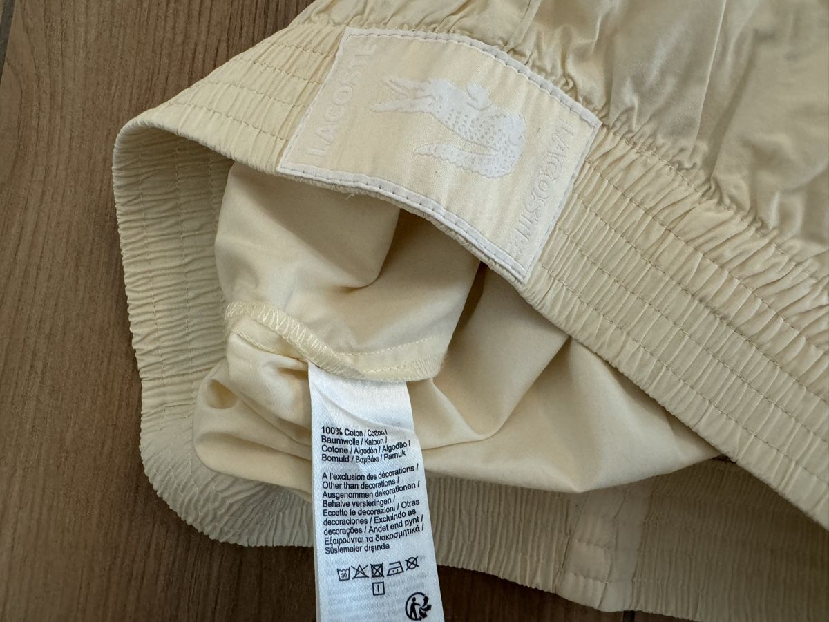 Lacoste Pantaloni: Lacoste Shorts – Nuovo (secondo la descrizione) da Zürich venduto da iva_c9dw 5