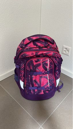 Schulrucksack Satch pink violett gebrauchter Zustand