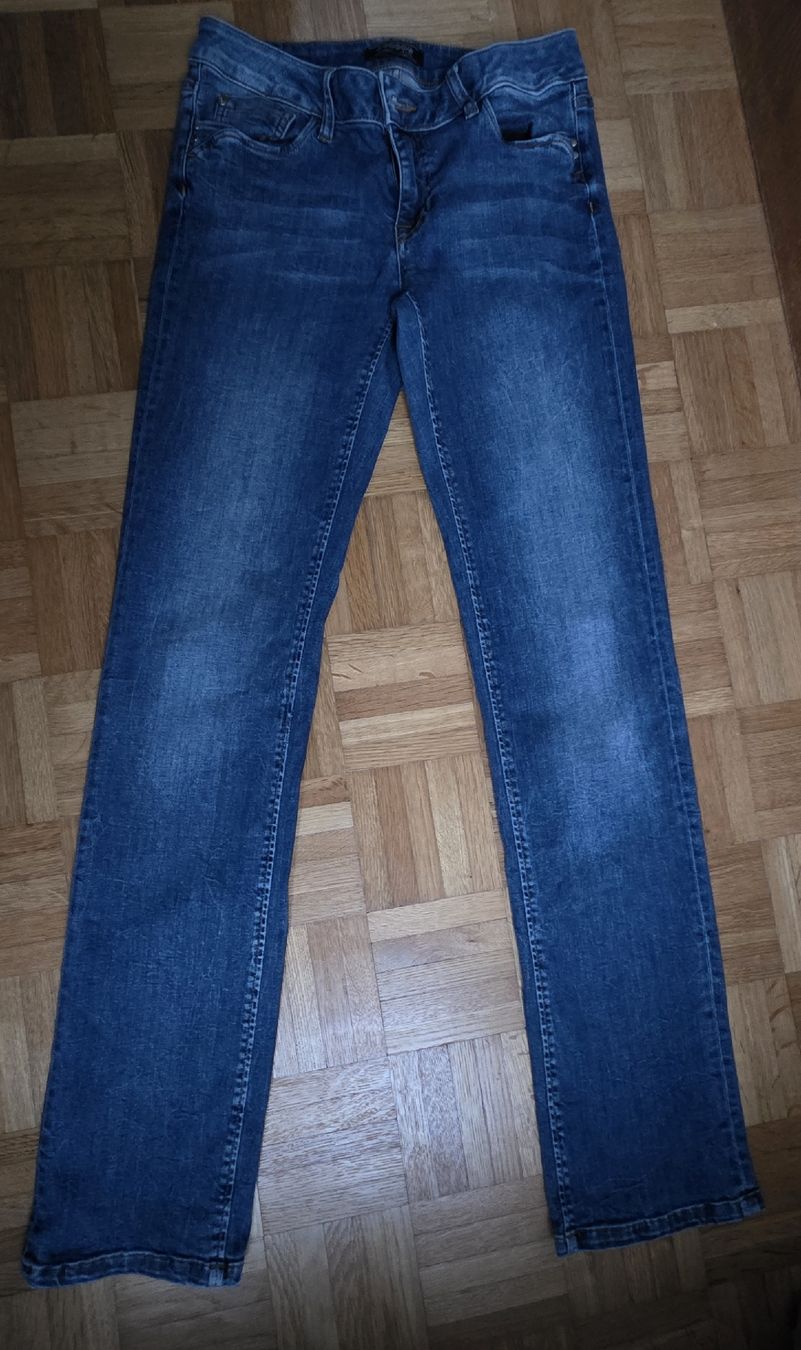 Jeans: Jeans Taille 38 – Usato da Yverdon-les-Bains venduto da van_dq65 5