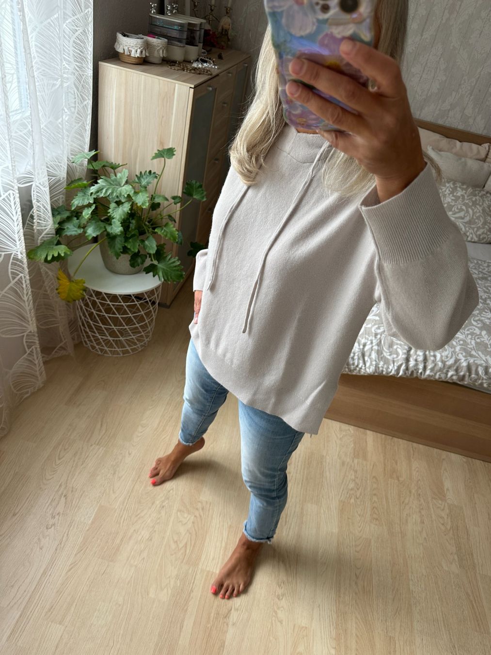 Maglioni & Felpe: Wunderschöner Kapuzenpullover 100% Wolle   von ANGOOR Gr.38 – Nuovo (secondo la descrizione) da Oberwil-Lieli venduto da Svetlana28 3