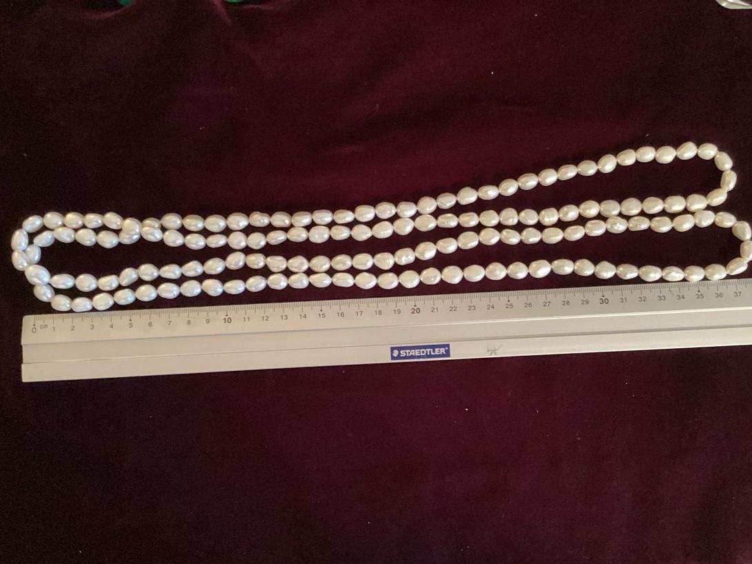 Perles (synthétiques): Collier perles – D'occasion à fribourg par iris18 2