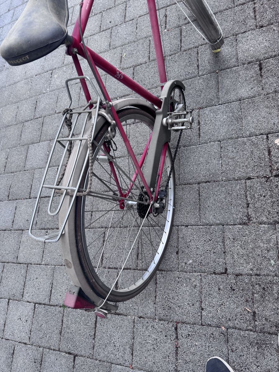 Peugeot Vélos: Velo Peugeot rot – Défectueux à Doppleschwand par Denos 4