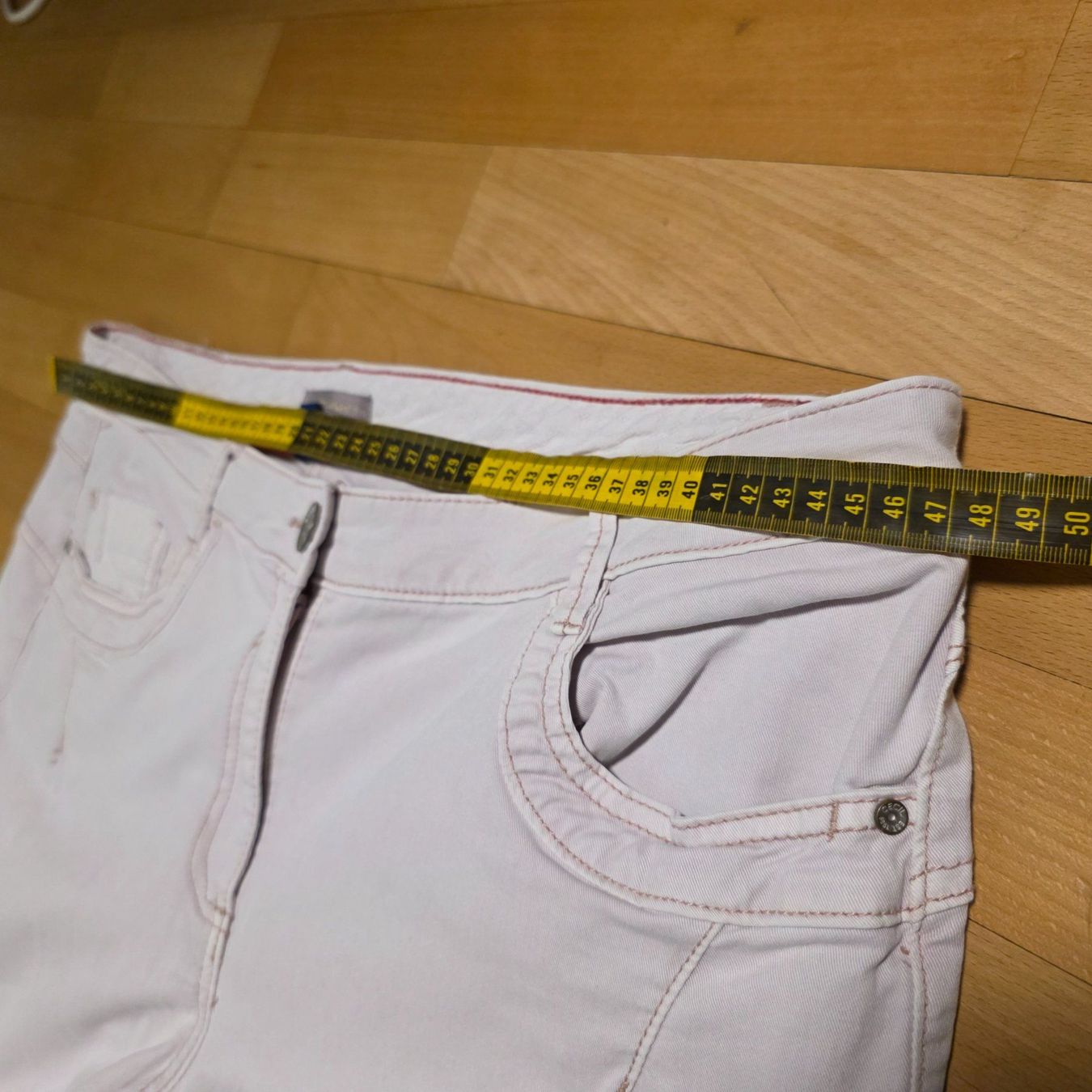 Cecil Pantaloni: Hellrosa Jeans von Cecil – klassischer Schnitt – Usato da Wald ZH venduto da CapLux 7